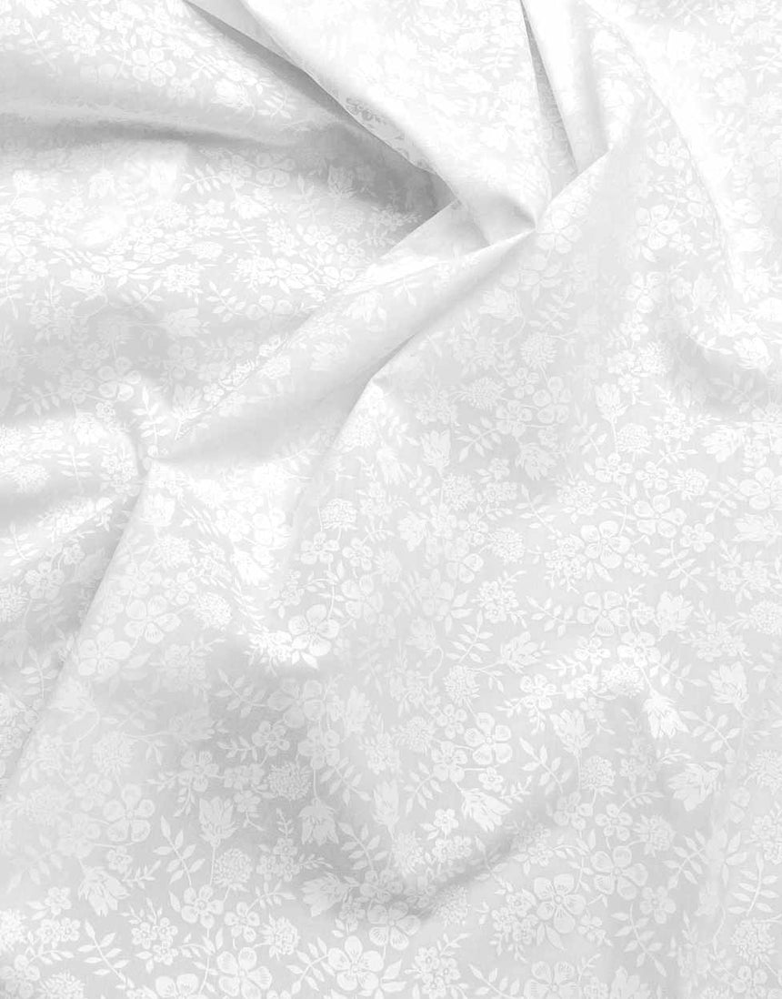 Liberty Fabrics Liberty Fabrics Tana Lawn® Classic Tana Lawn® Liberty Fabrics Tana Lawn® Pigment Edenham White on White 15669