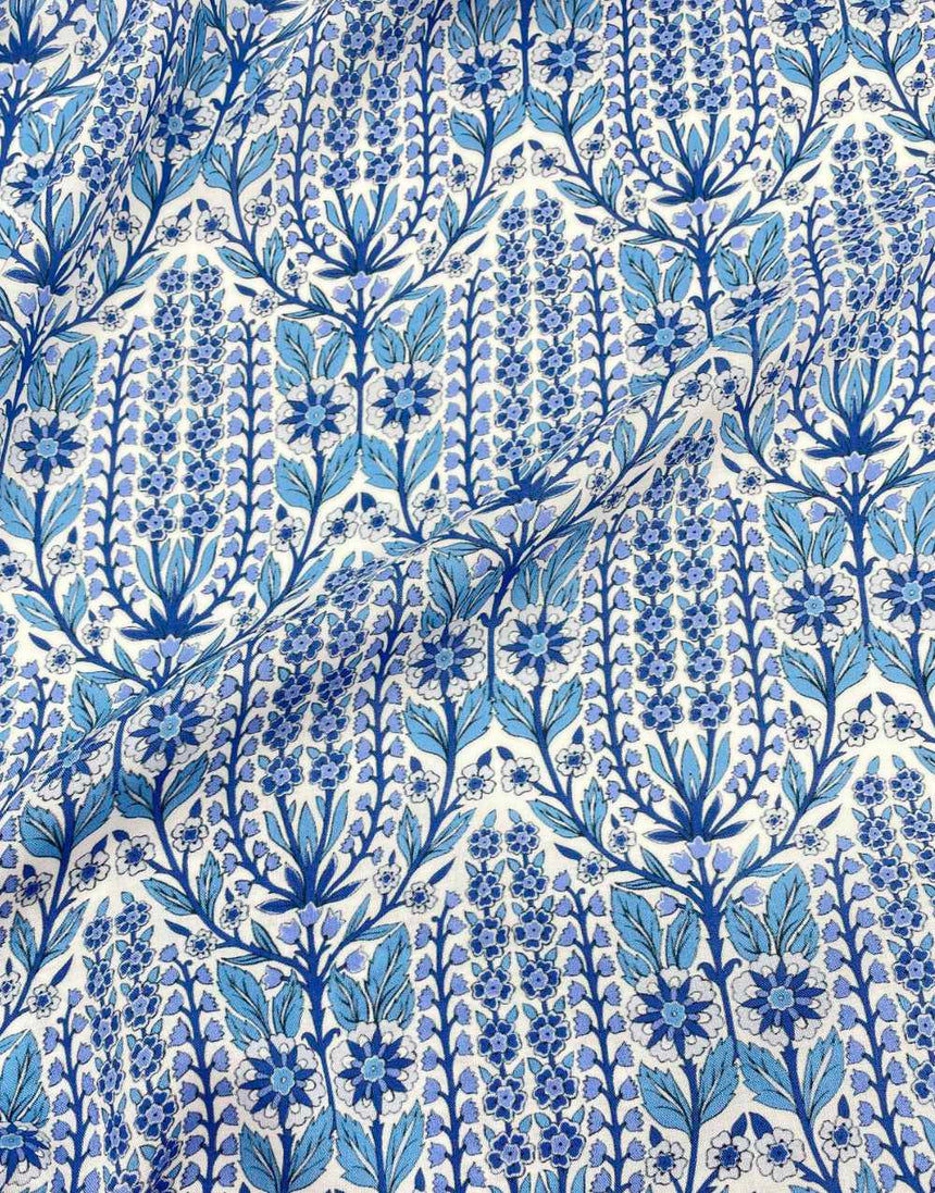 Liberty Fabrics Liberty Fabrics Wetherby Viscose SS23: Beauty and Chaos Liberty Fabrics Wetherby Viscose Lindsay B 15158