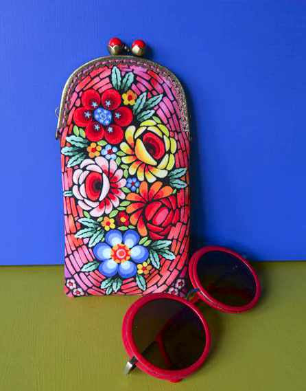 Murano Velvet Glasses Case, Odile Bailouel