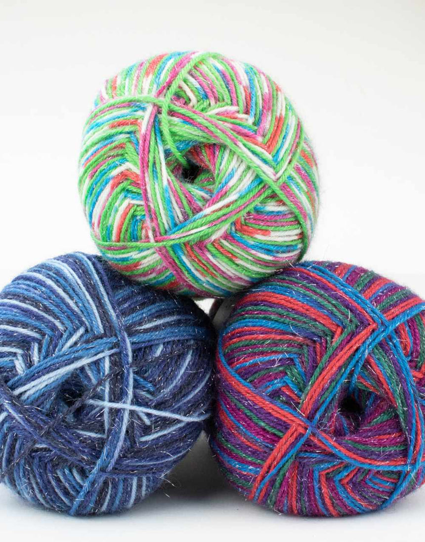 Signature 4-Ply Yarn Sparkle Festive Collection, West Yorkshire Spinners