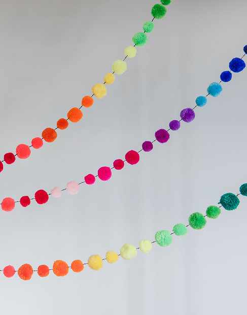 Pom Pom Galore Decoration Rainbow Pom Pom Garland 13813