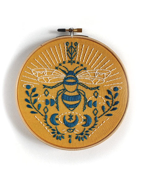 Rikrack Embroidery Bee Embroidery Kit, Rikrack 850030308108 850030308108