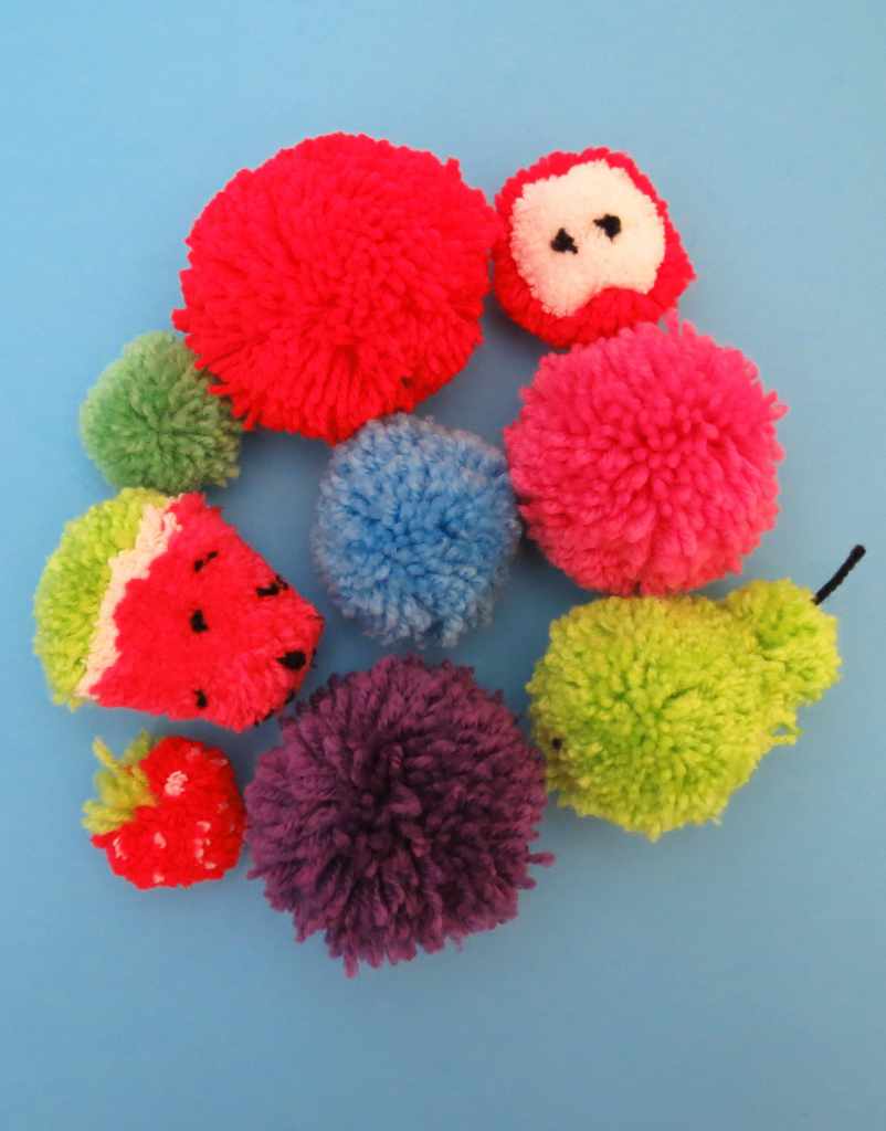 Buttonbag Children's Craft Kits Children's Pom Pom Making Suitcase Kit, Buttonbag 5060304351128 5060304351128