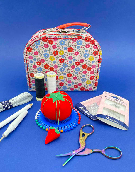 Clothkits Sewing Tools Clothkits Mini Sewing Kit Suitcase 14074