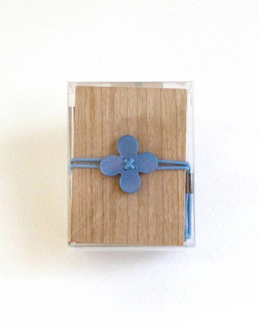 Cohana Pins Blue Glass Sewing Pins in a Cherry-Wood Box, Cohana 4972440452090 4972440452090