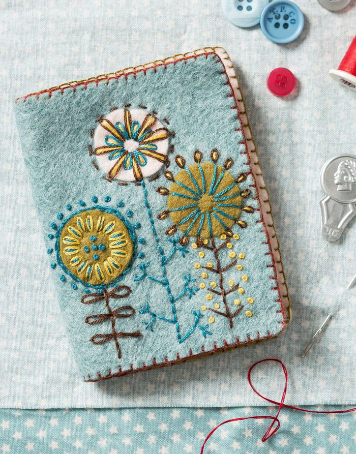 Corinne Lapierre Embroidery Needle Case Embroidered Felt Craft Kit by Corinne Lapierre 0608603782660 608603782660