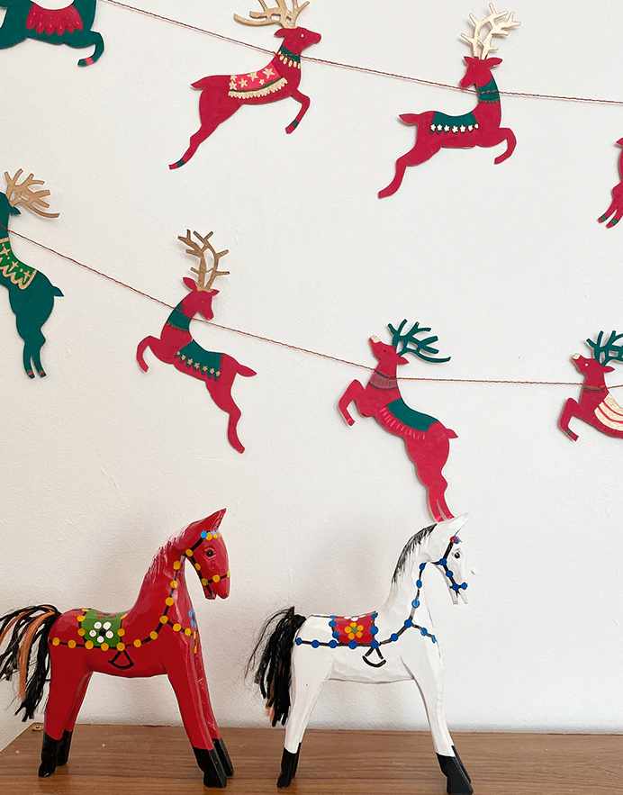 East End Press Christmas Decoration Colourful Reindeer Paper Garland, East End Press 13751