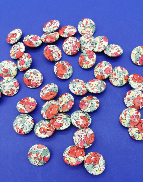 Liberty Fabrics Buttons Liberty Fabrics Shank Button Set 25mm, Claire Aude 13405