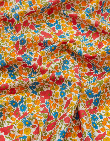 Liberty Fabrics Liberty Fabrics Tana Lawn® Classic Tana Lawn® Liberty Fabrics Tana Lawn® Poppy and Daisy M 12578