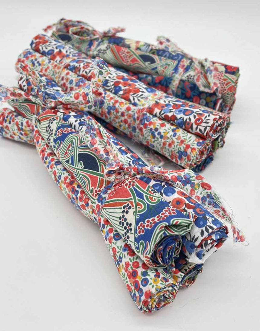 Liberty Fabrics Liberty Fabrics Bundles Red & Blue Classics Liberty Fabrics Tana Lawn® Fat Quarter Bundle 14276