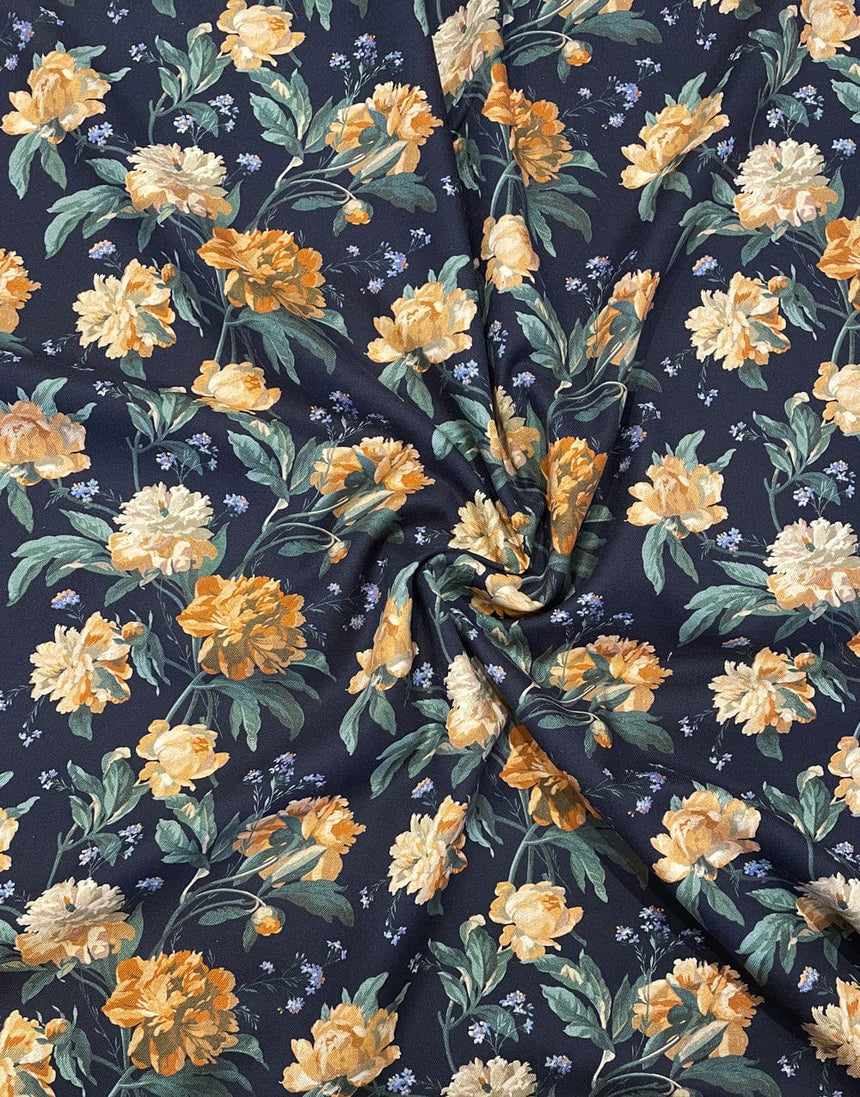 Liberty Fabrics Liberty Fabrics Lantana AW21: The New Collectables Liberty Fabrics Lantana Decadent Blooms 12083