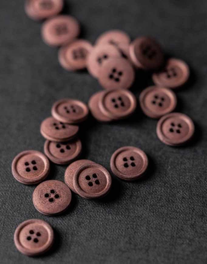 Merchant and Mills Buttons 15mm Cotton Button from Merchant & Mills, 15mm Oxblood 15815